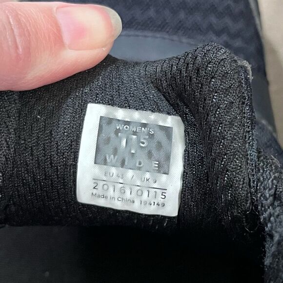 Kuru Quantum Black Wide Toe Box Everyday Sneakers Shoes 11.5 Wide - Picture 9 of 9